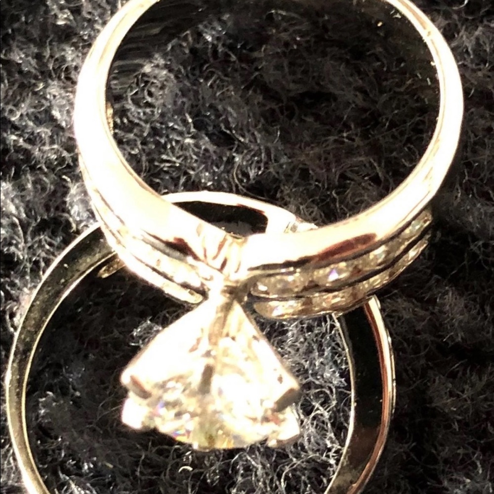 Wedding Ring Set - image 2